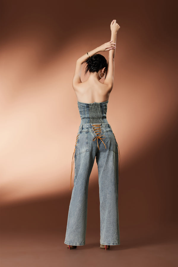 Alia-Outfit